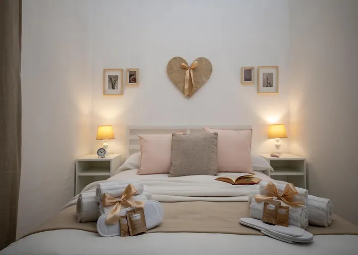 Romantica Laterano Апартаменты Рим