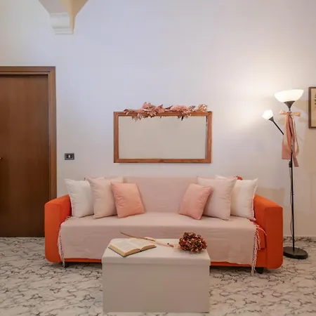 Romantica Laterano روما