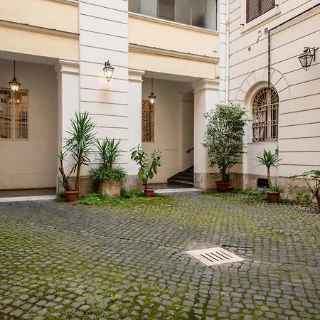 Romantica Laterano Appartement *
