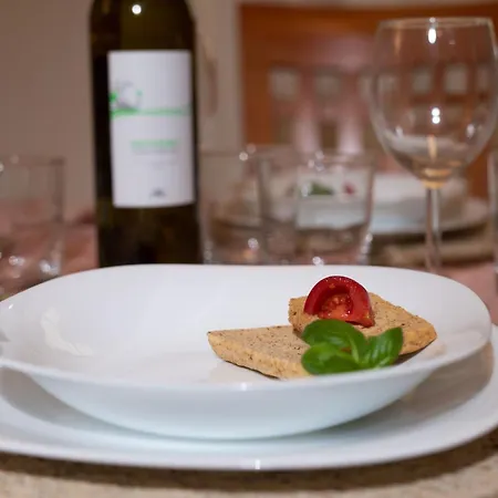 Romantica Laterano * روما